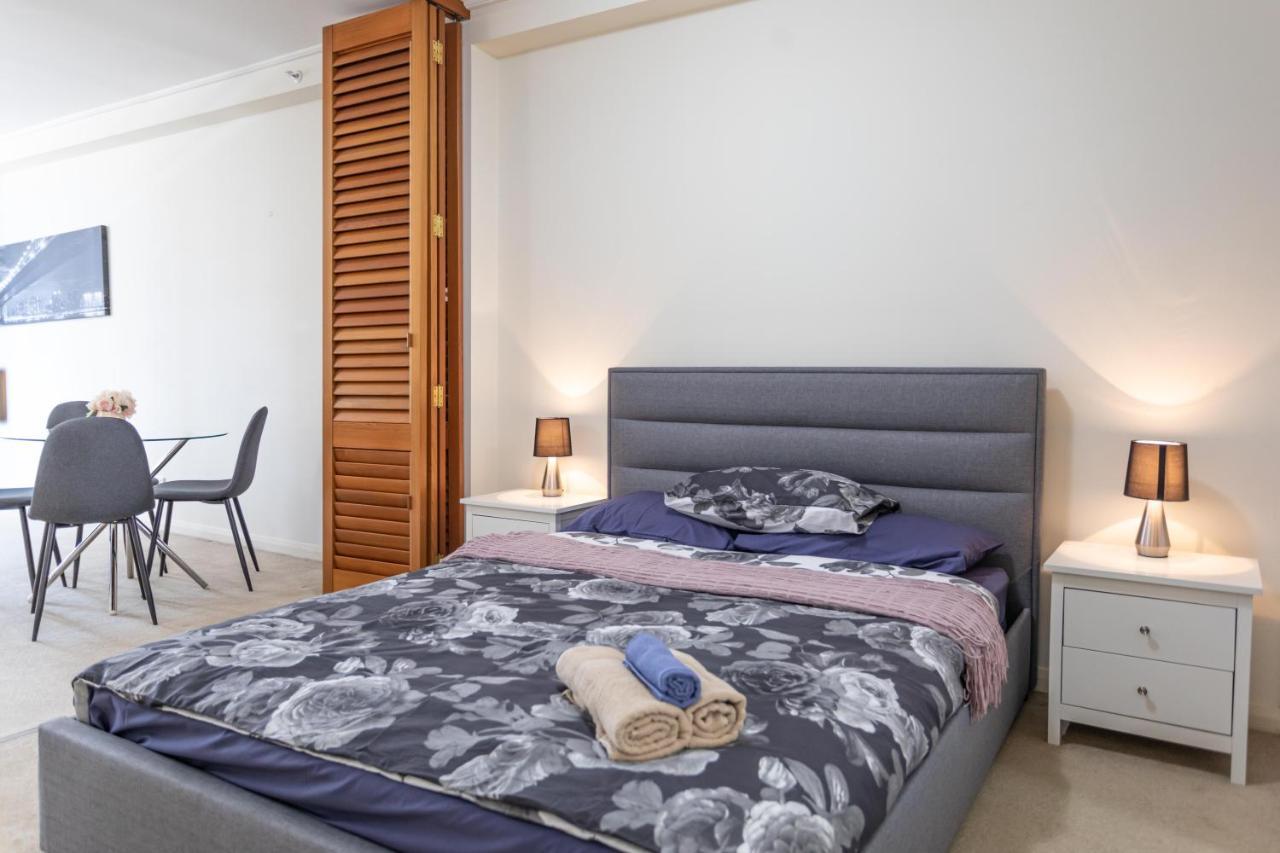 North Napier Corporate * Sydney