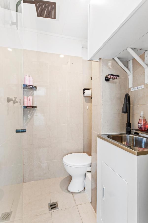 Apartment Bellevue Hill Close To Bondi Swimming Pool *