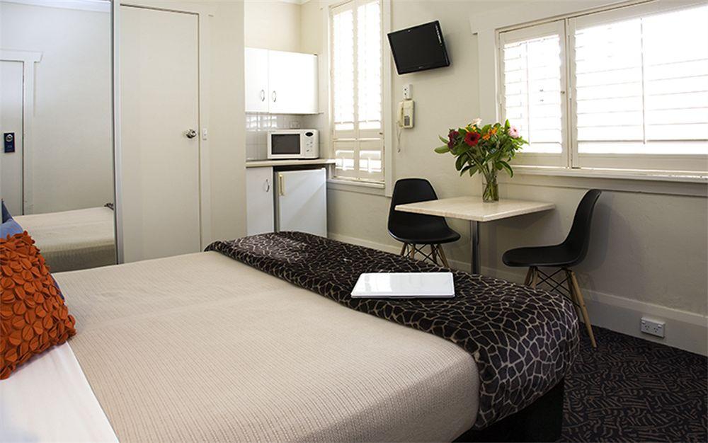 Hotel The Maisonette 3*
