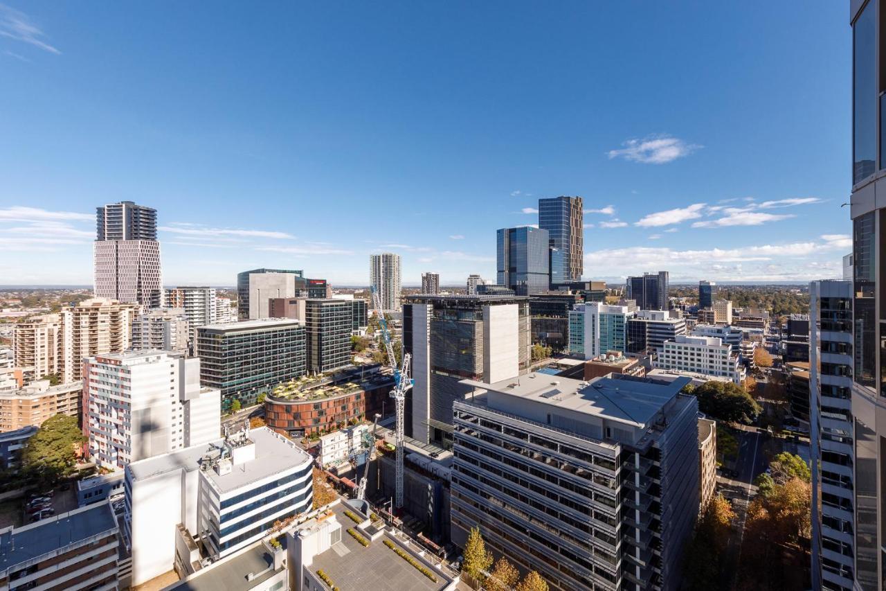 Hotel Meriton George Street, Parramatta Sydney