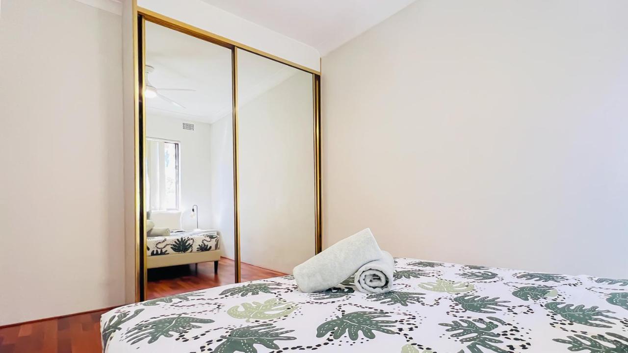 Apartment Carlton 3 Beds Unit - Free Parking Sydney