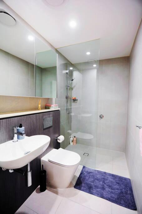 3br Apt Near Stadiums, Family-friendly, Cozy Decor Apartment Sydney