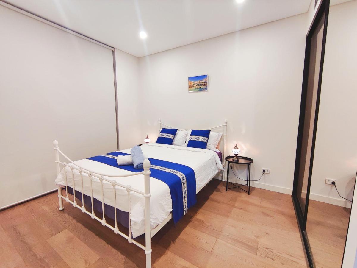 3br Apt Near Stadiums, Family-friendly, Cozy Decor