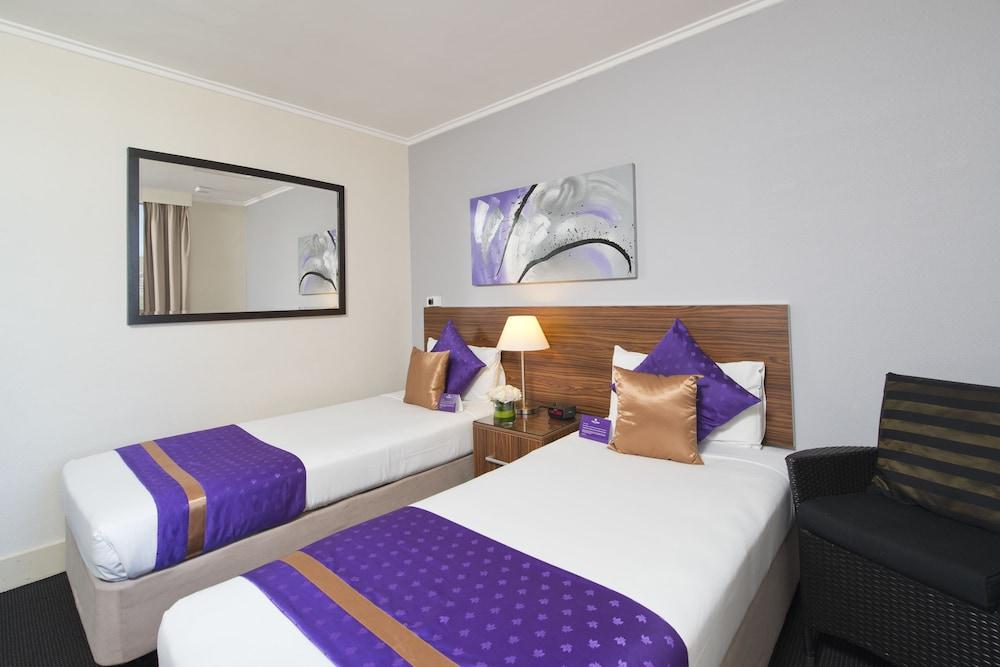 Hotel Park Regis Centre