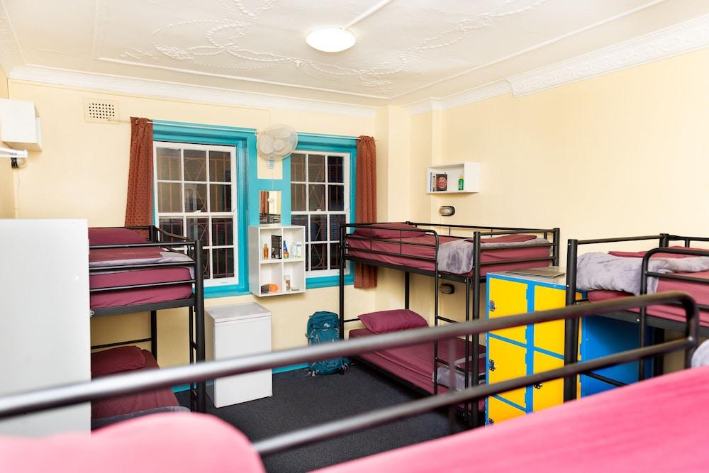Hostel Mad Monkey Potts Point