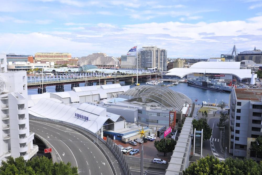 Metro On Darling Harbour Aparthotel Sydney