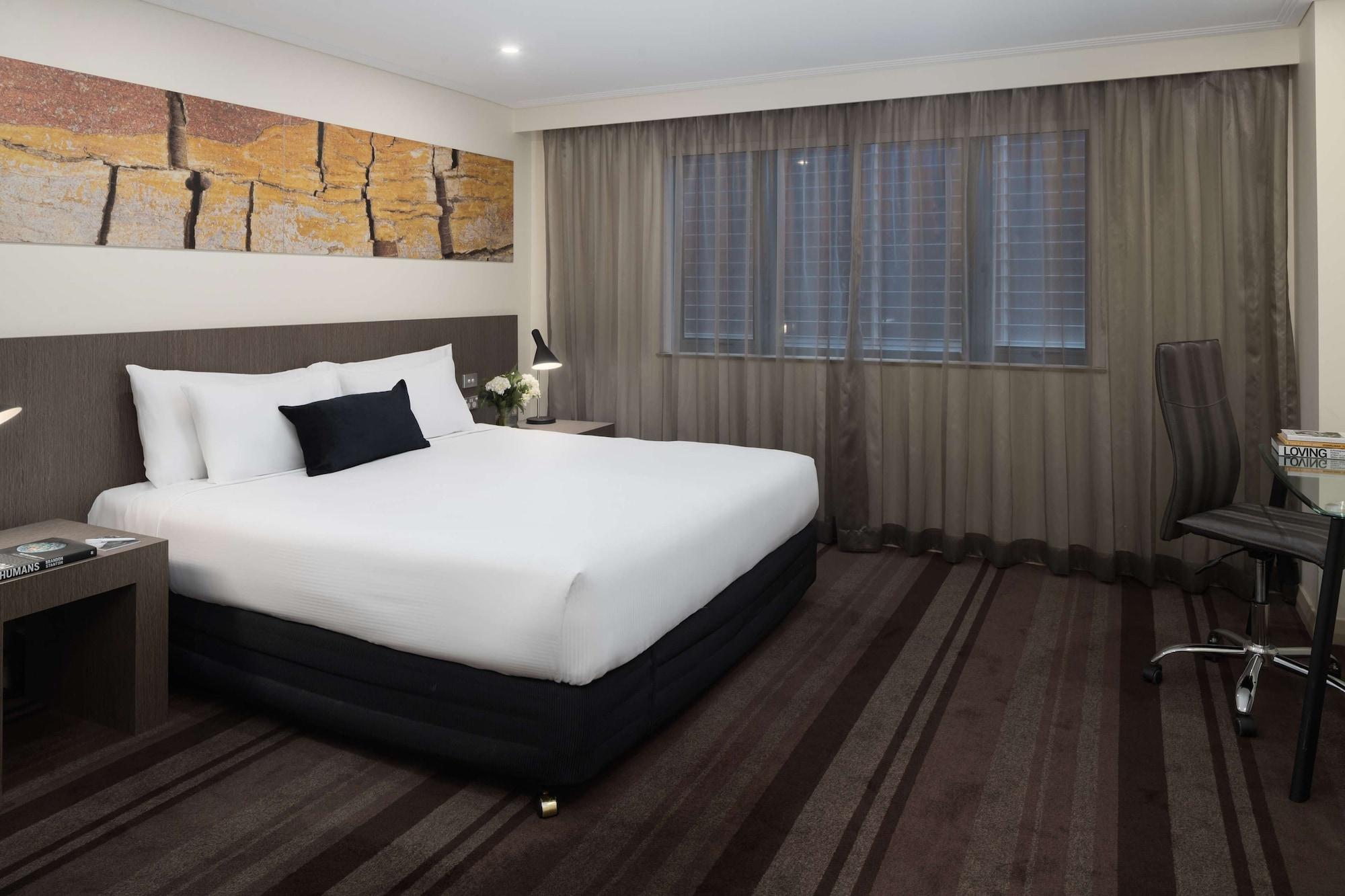 Rydges World Square Hotel