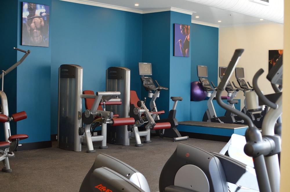 Rydges World Square Hotel