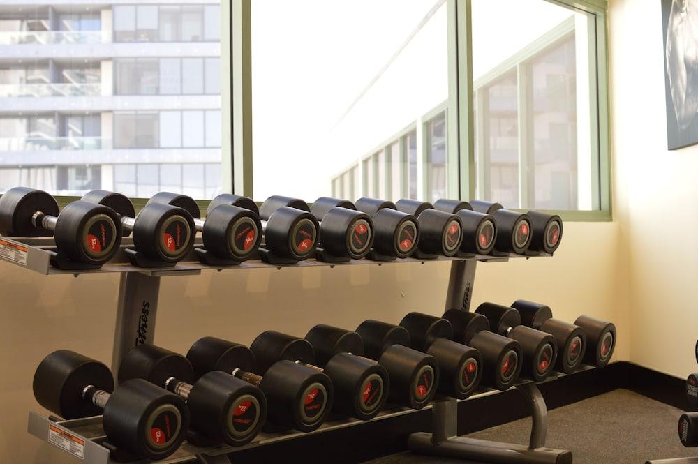 Rydges World Square 4*