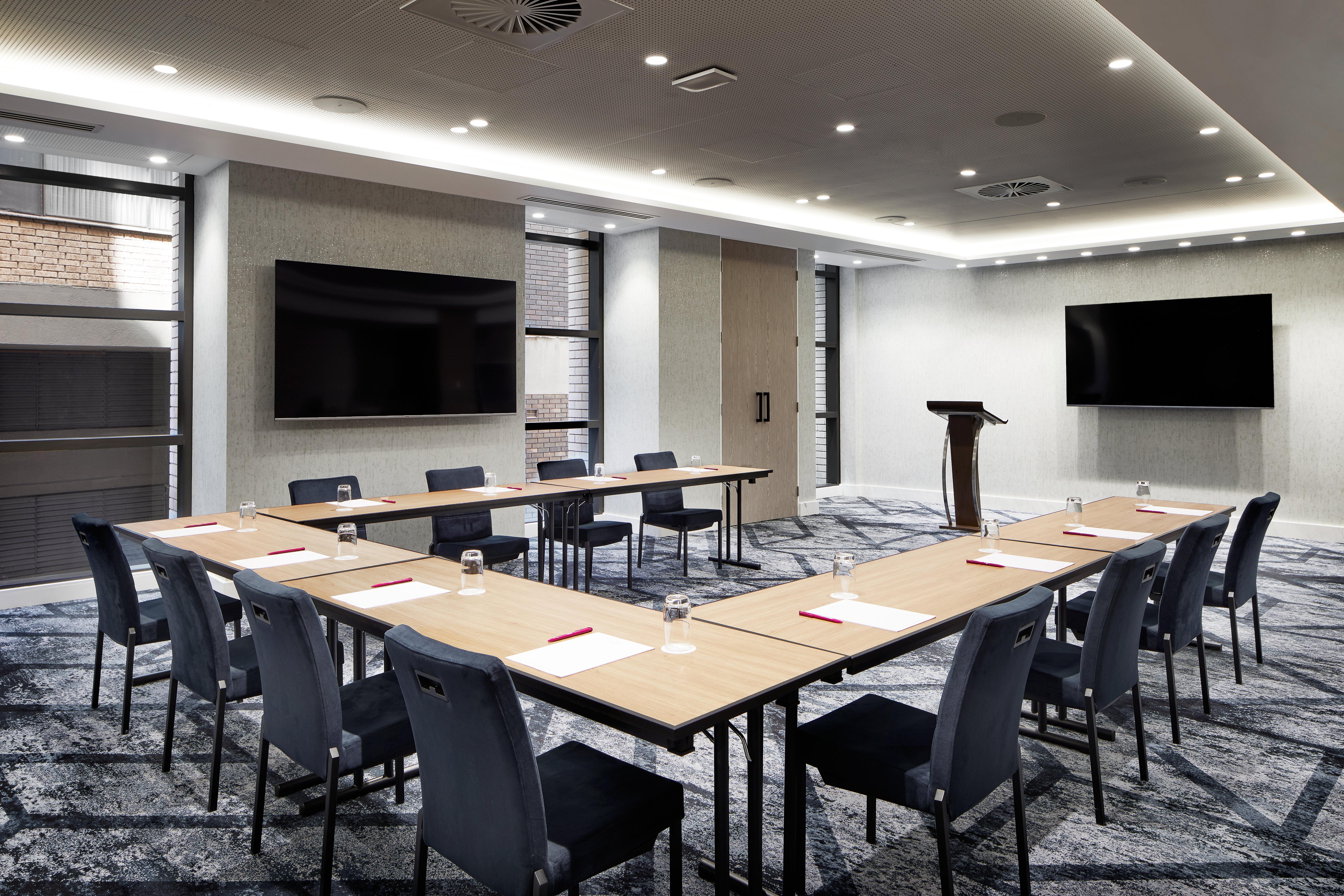 Crowne Plaza Darling Harbour By Ihg Hotel