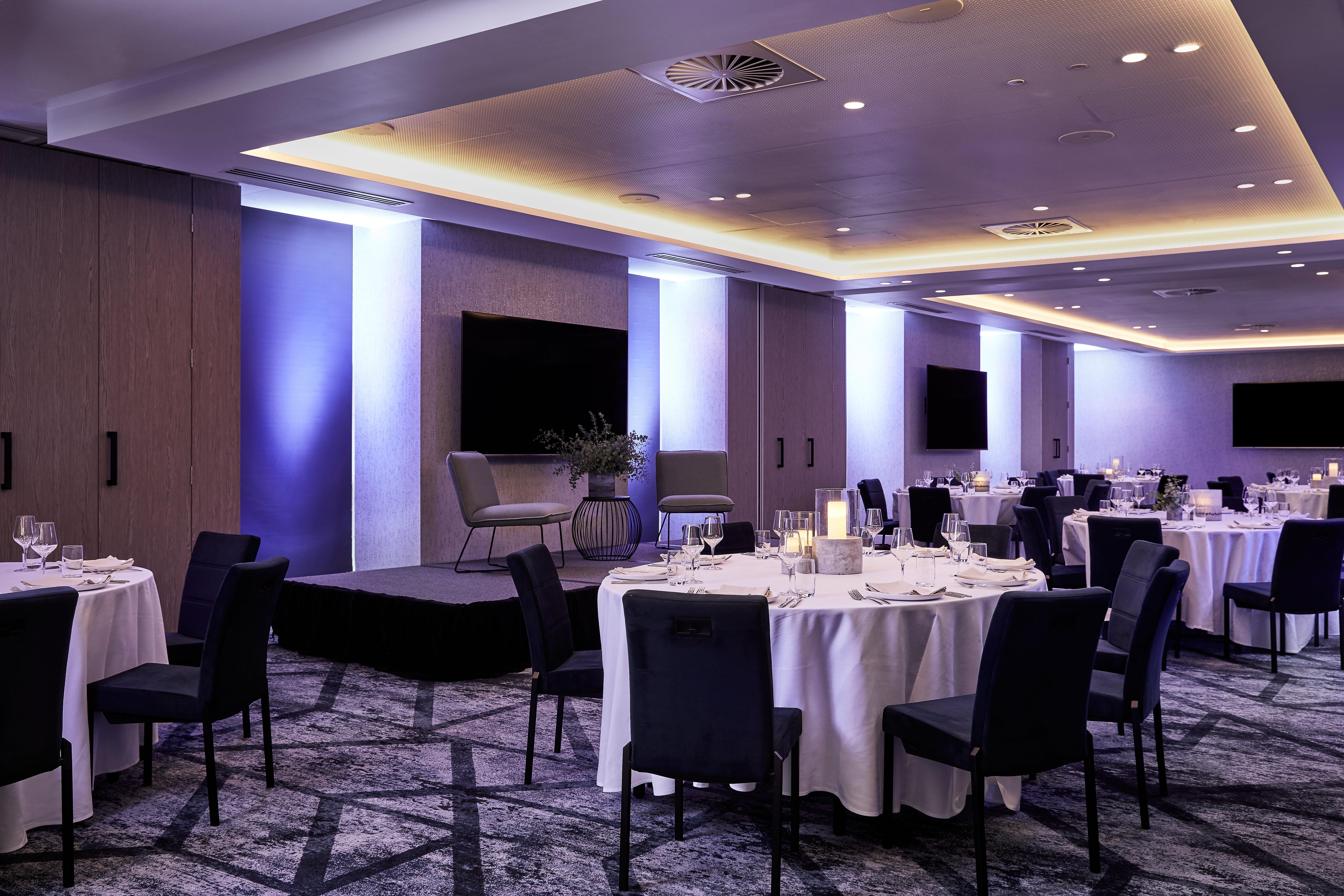 Crowne Plaza Darling Harbour By Ihg Hotel 4*