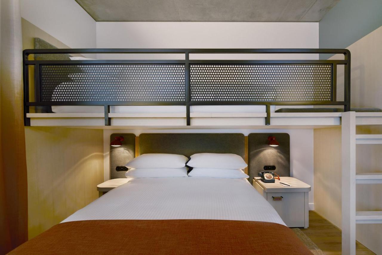 Hotel Moxy Airport