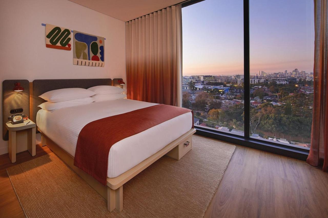 Moxy Airport Hotel