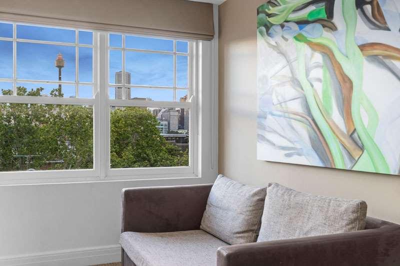 Potts Point Official 4*