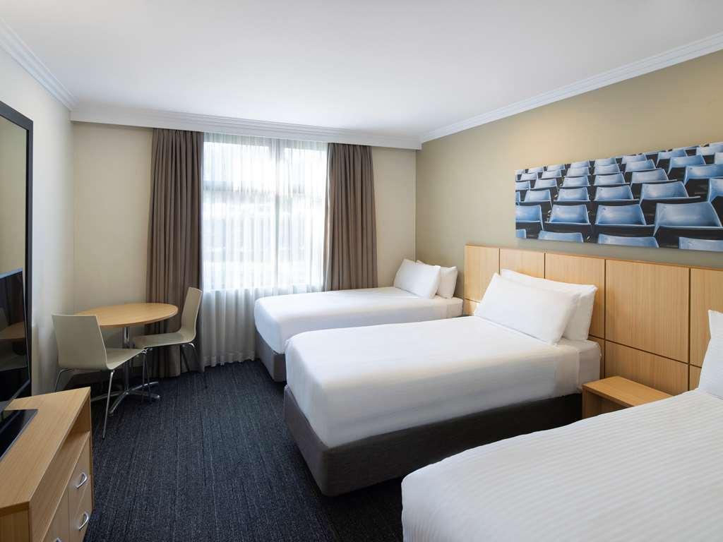 Mercure Macquarie Park Hotel 4*