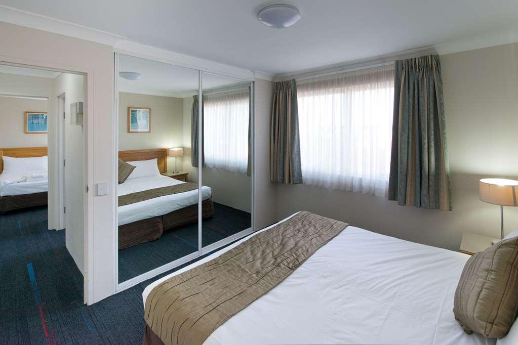 Apx Parramatta Aparthotel 4*