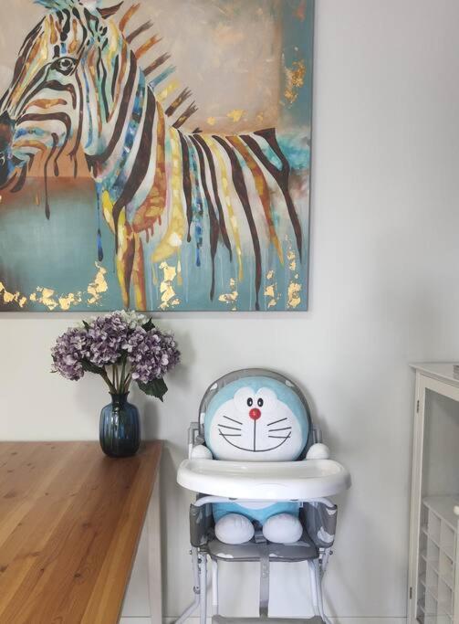 Doraemon : Loving Childhood Memories. Apartment Sydney