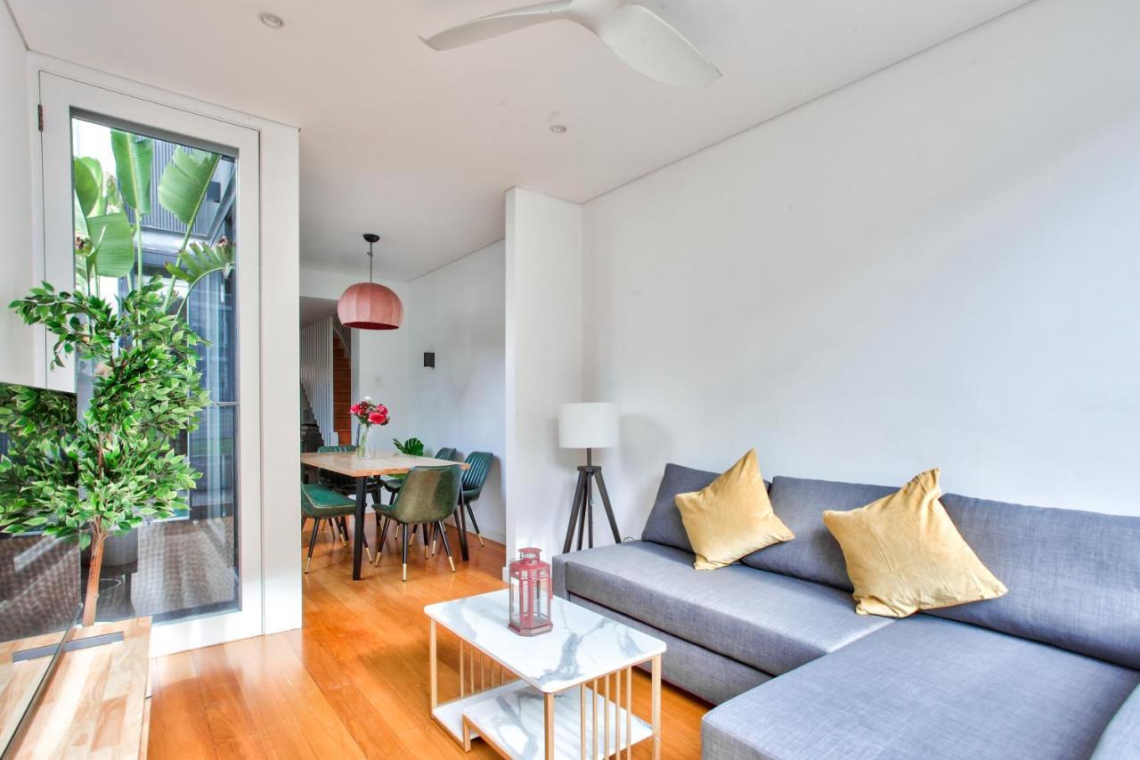 Holiday home Astounding 3 Bedroom House Surry Hills 2 E-bikes Included