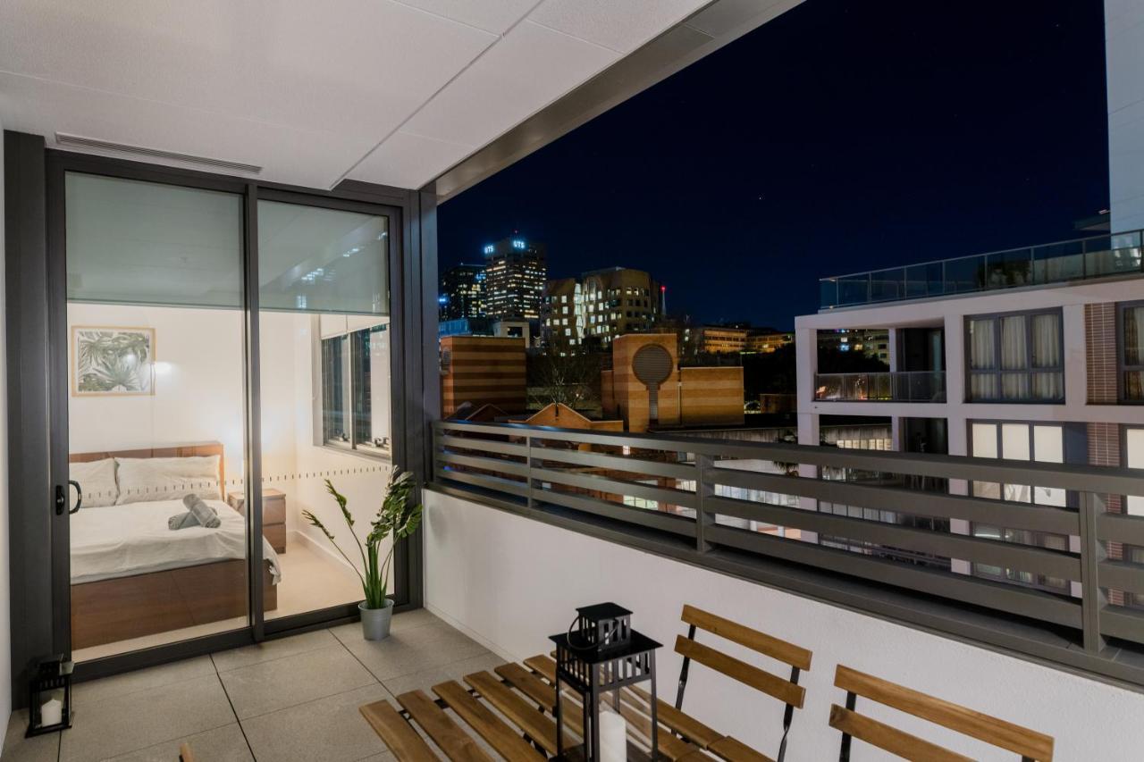 Apartment Modern 2 Bedroom Darling Square
