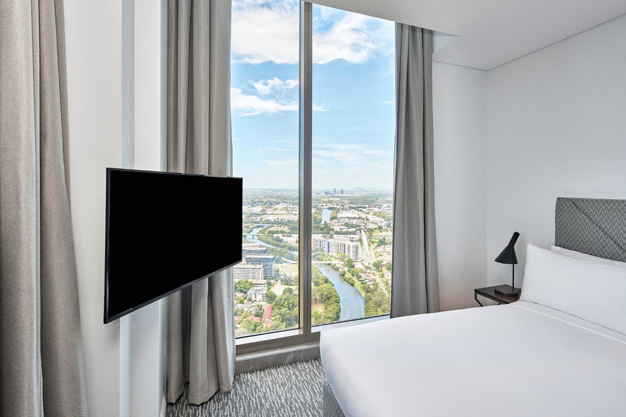 Hotel Meriton George Street, Parramatta Sydney