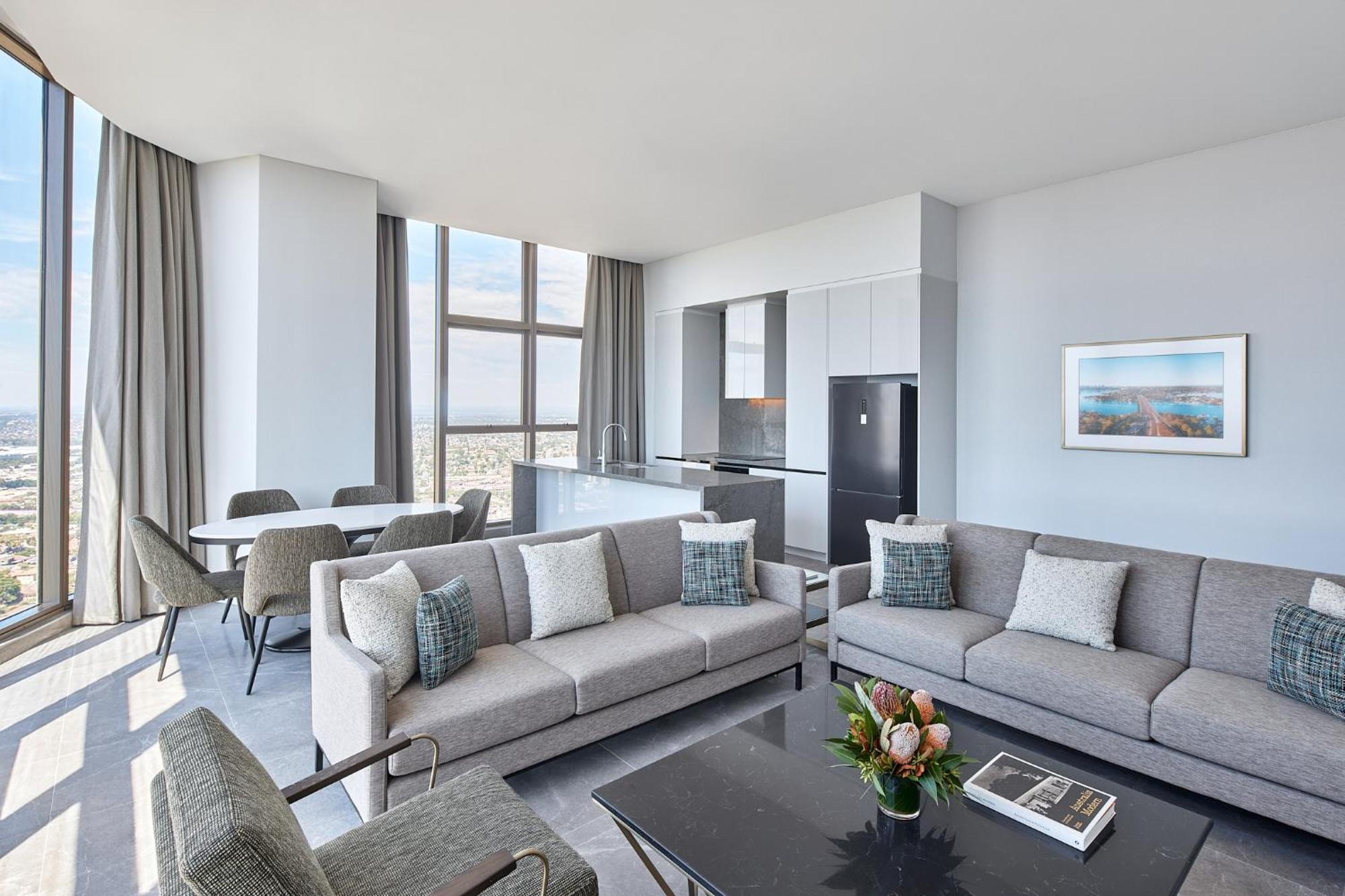 Hotel Meriton George Street, Parramatta 4*