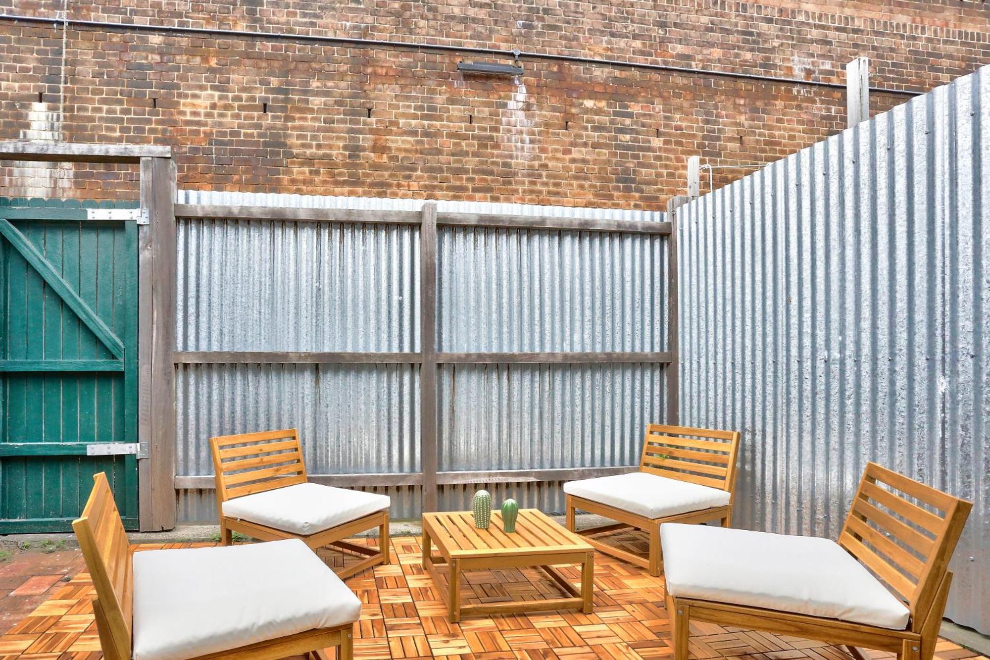 Spacious 3 Bedroom House Centre Millers Point Holiday home *