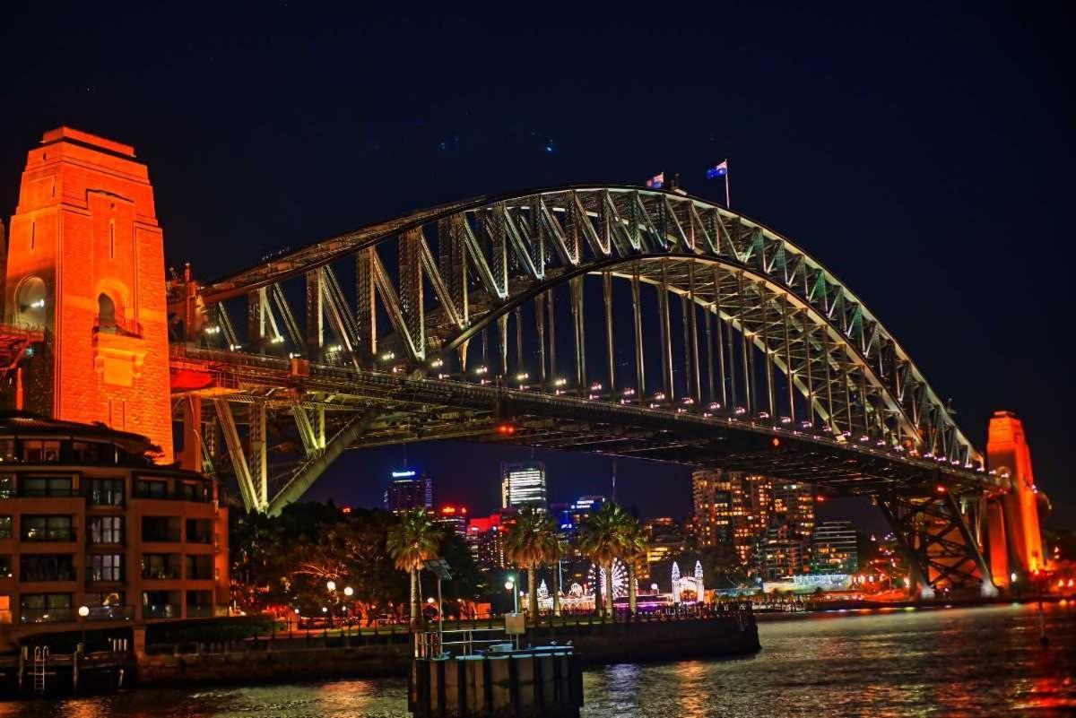 Hostel Space Q Capsule Sydney