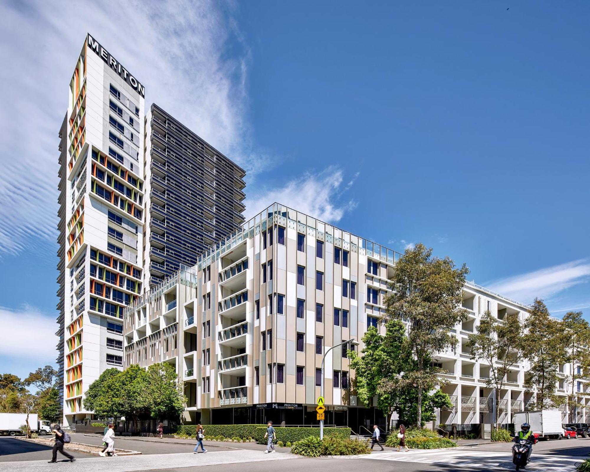 Meriton Zetland 5*