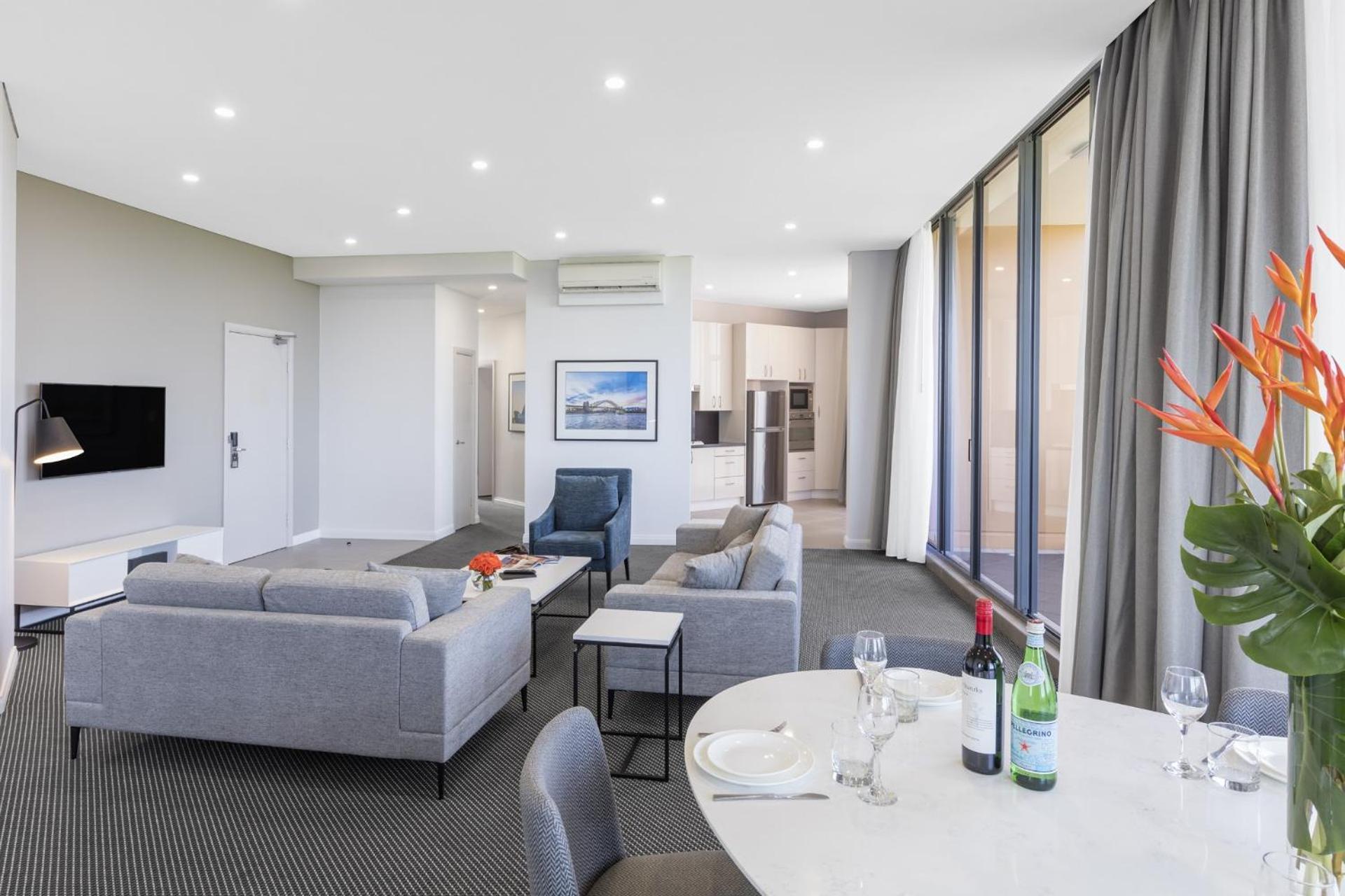 Meriton Waterloo Sydney