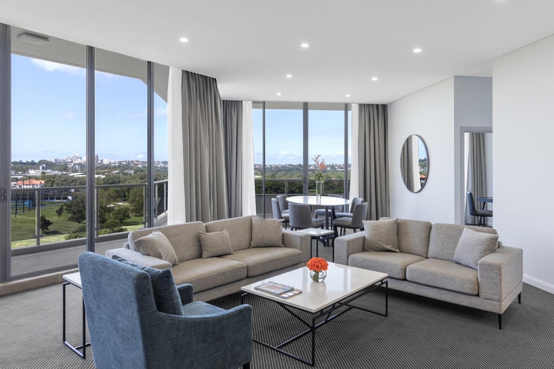 Meriton Waterloo 5*