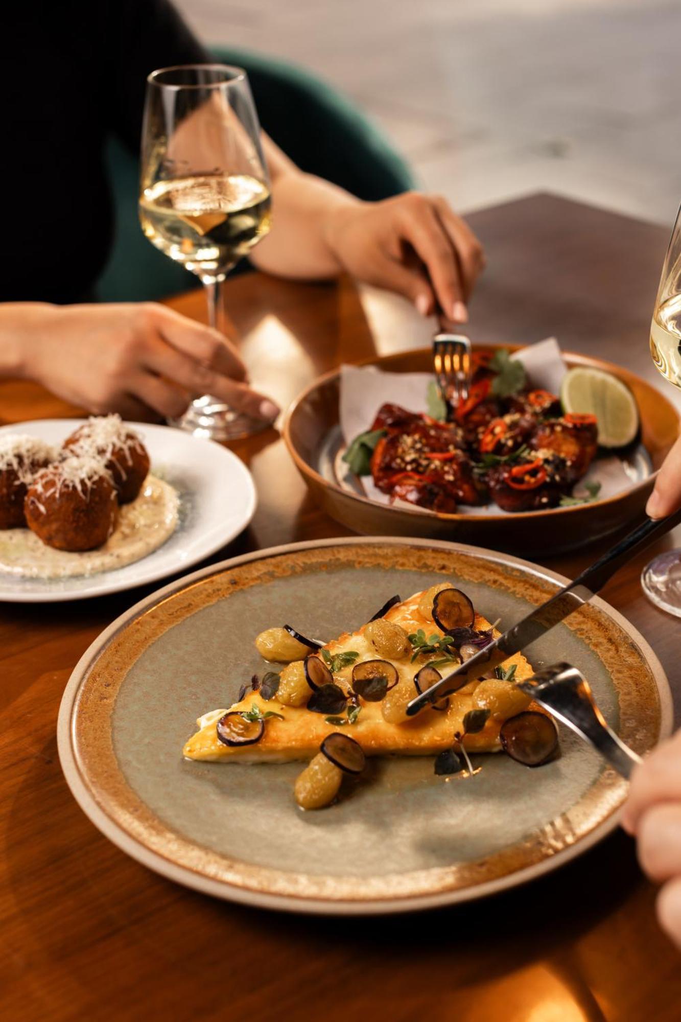 West Sydney, Curio Collection By Hilton