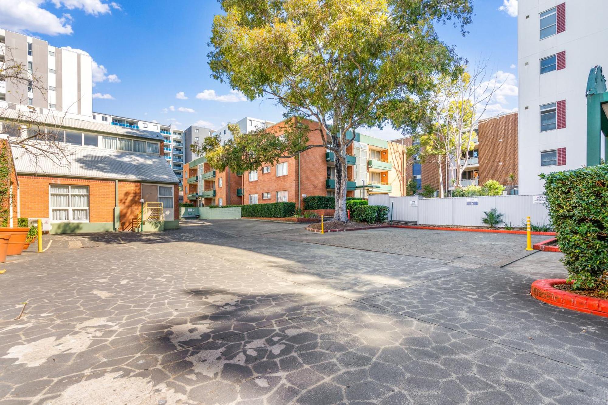 Apx Parramatta 4* Sydney