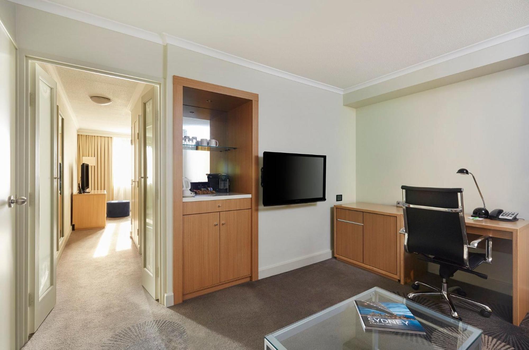 Parramatta By Ihg 4*