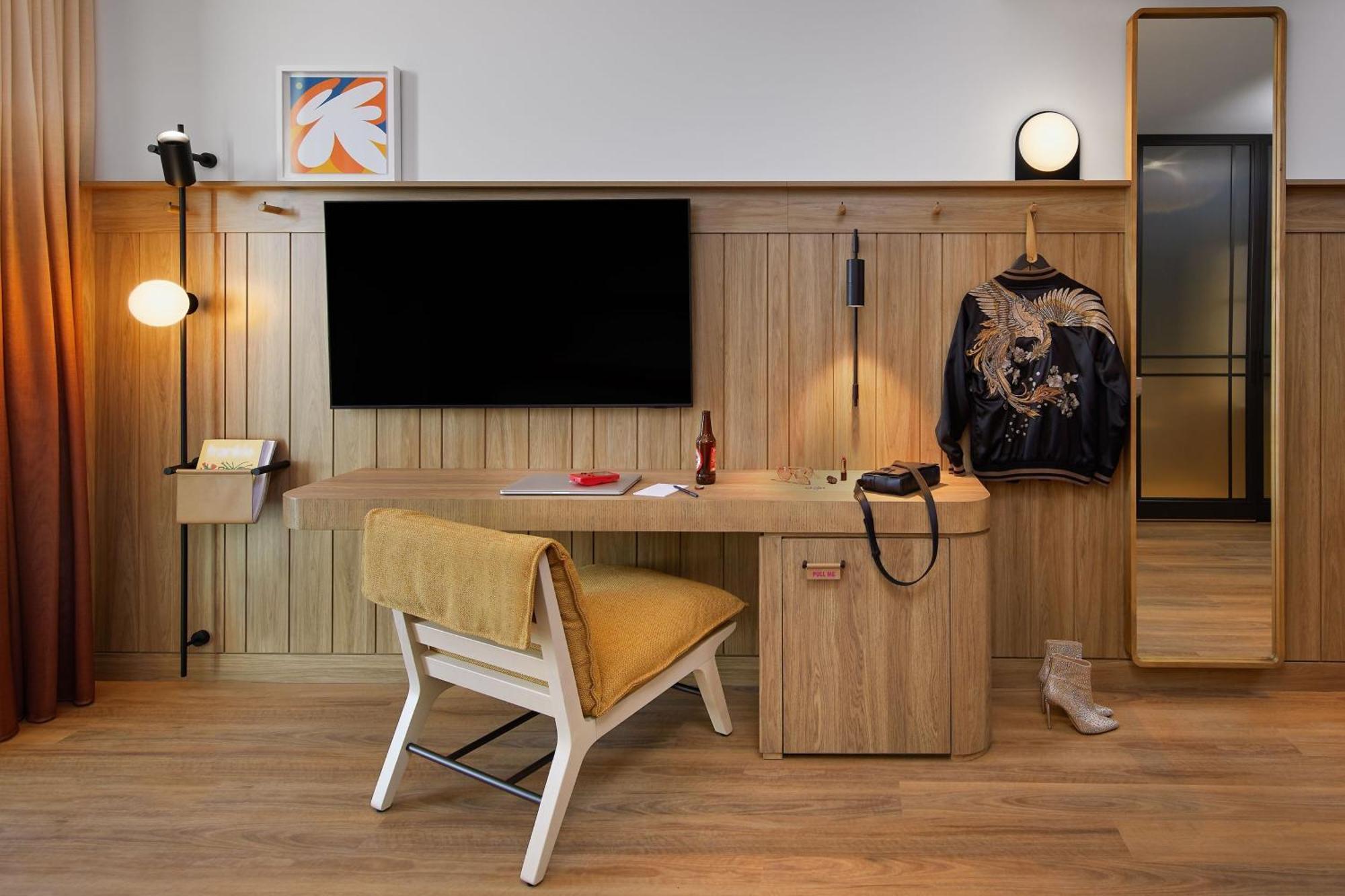 Hotel Moxy Airport