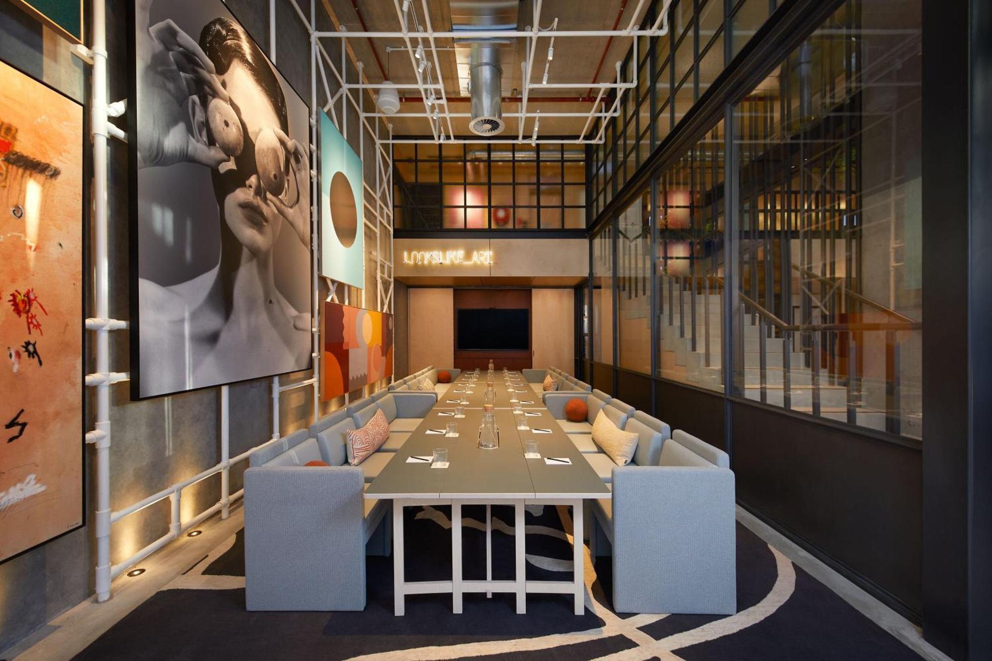 Hotel Moxy Airport