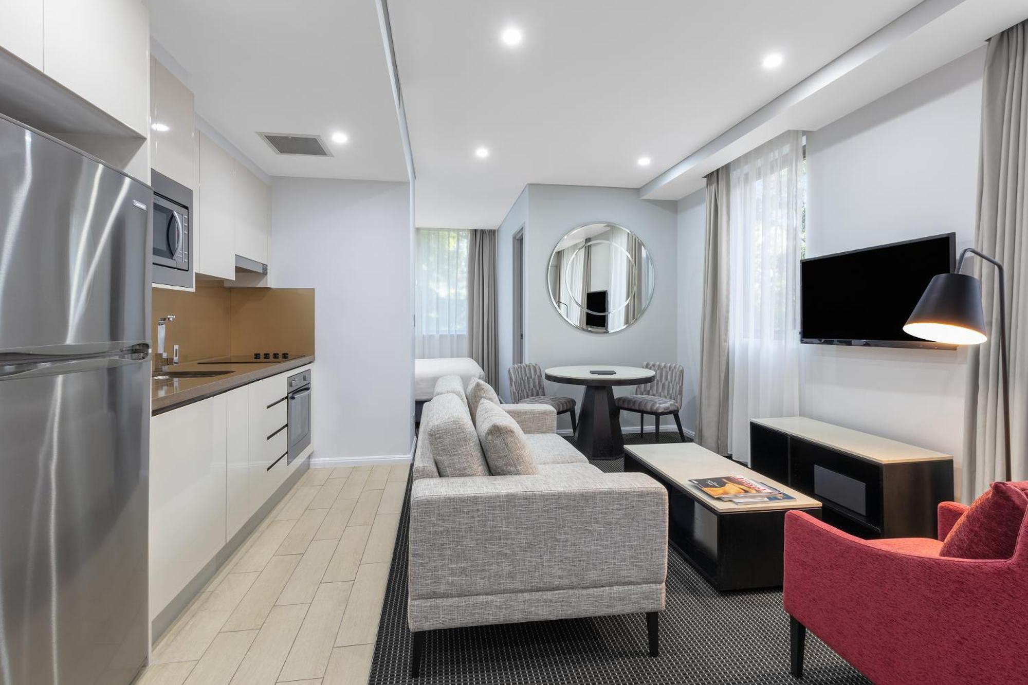 Meriton Suites North Ryde Sydney