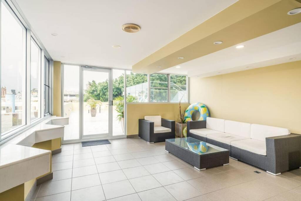 New! Ideal 1br Beachside With Pool Sydney