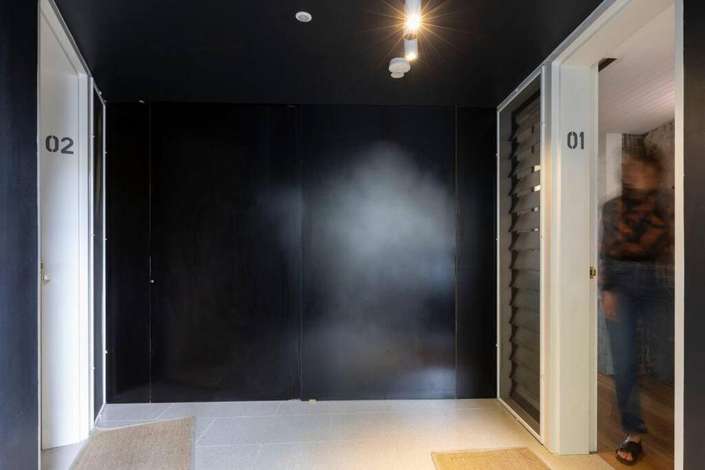 Spacious Darlinghurst Apartment