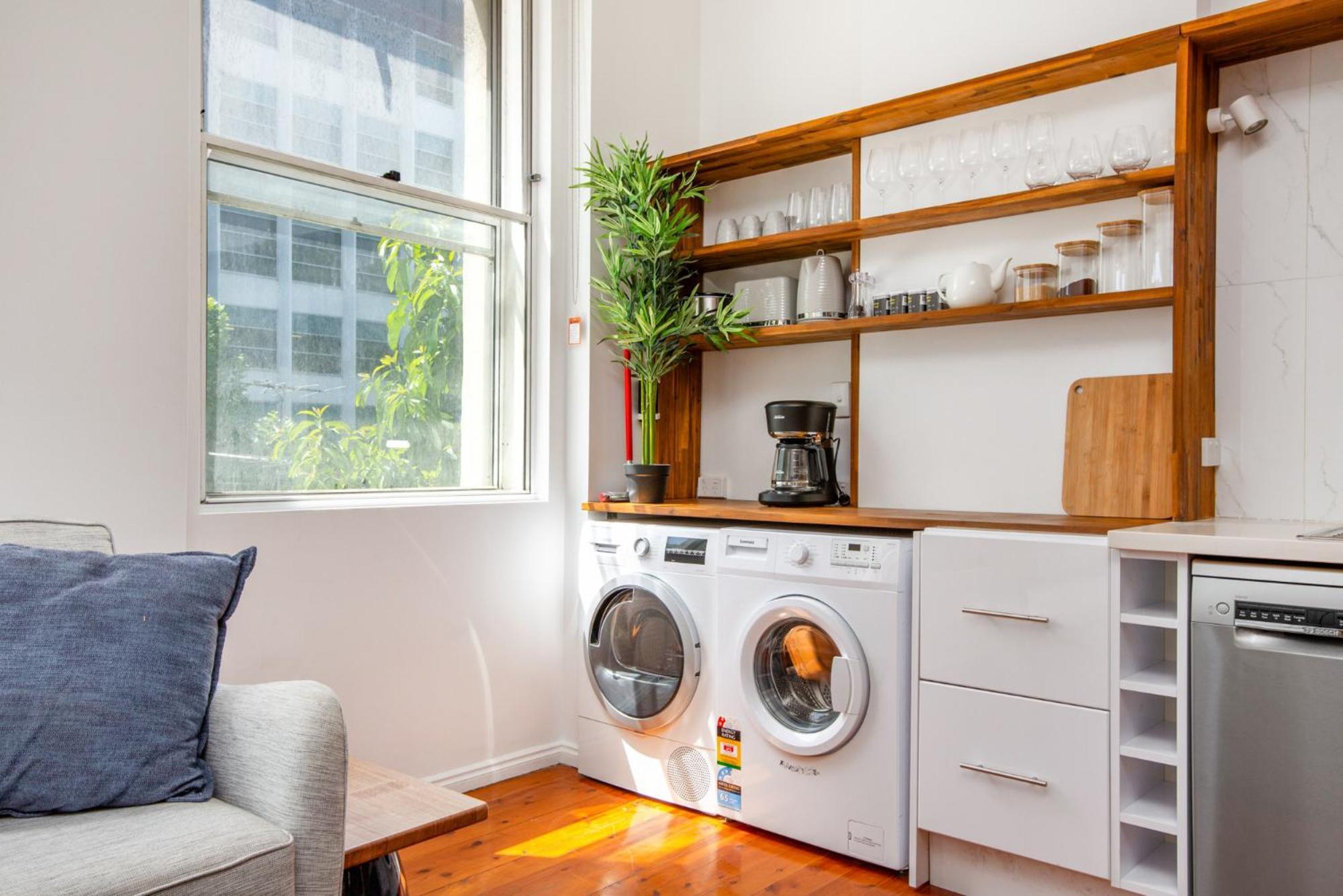 Stylish Inner 2-bed Unit By Fig Lane Park *