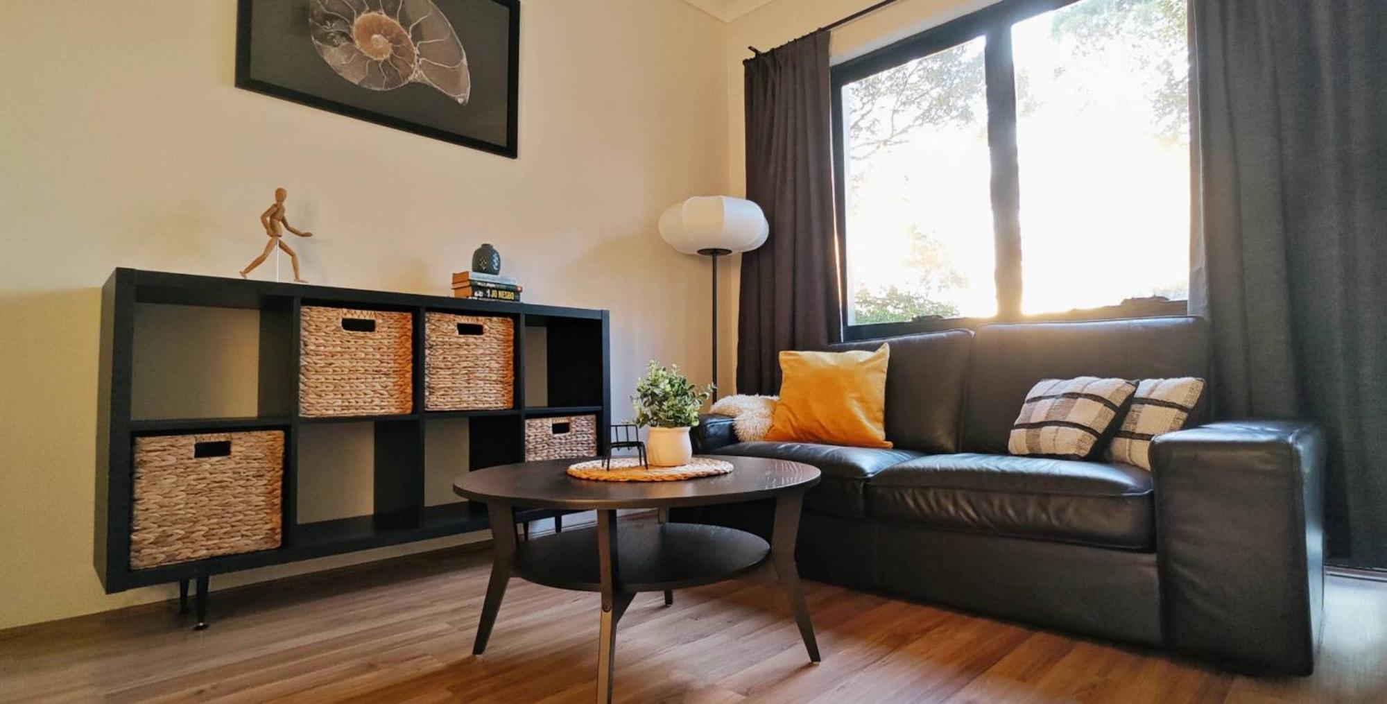 Villa Brand New Furniture And Appliances In Quiet Street