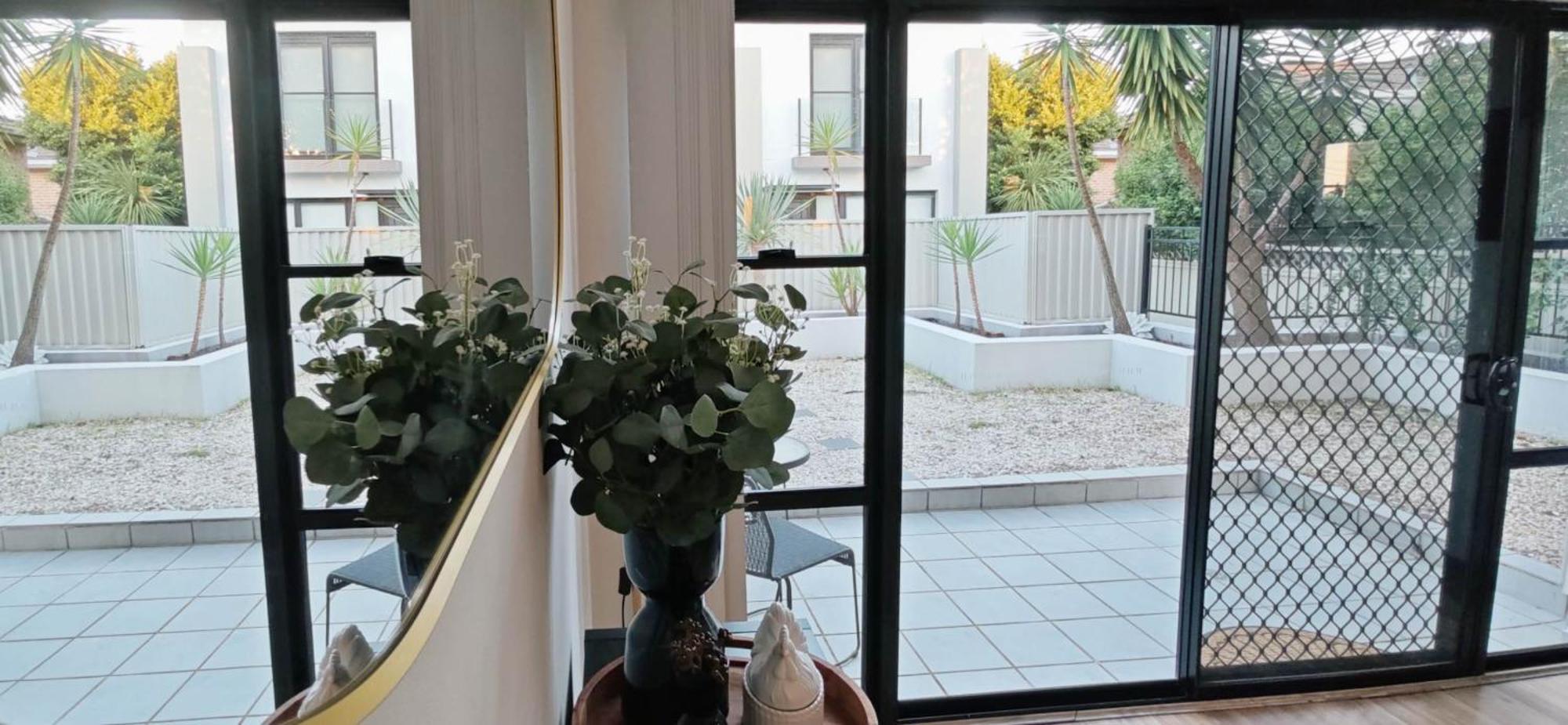 Brand New Furniture And Appliances In Quiet Street Villa