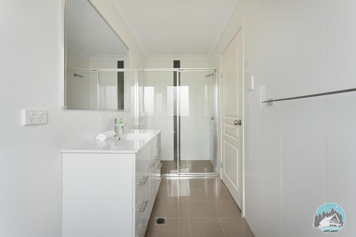 Holiday home Aircabin - Telopea - - 5 Beds Holiday House *