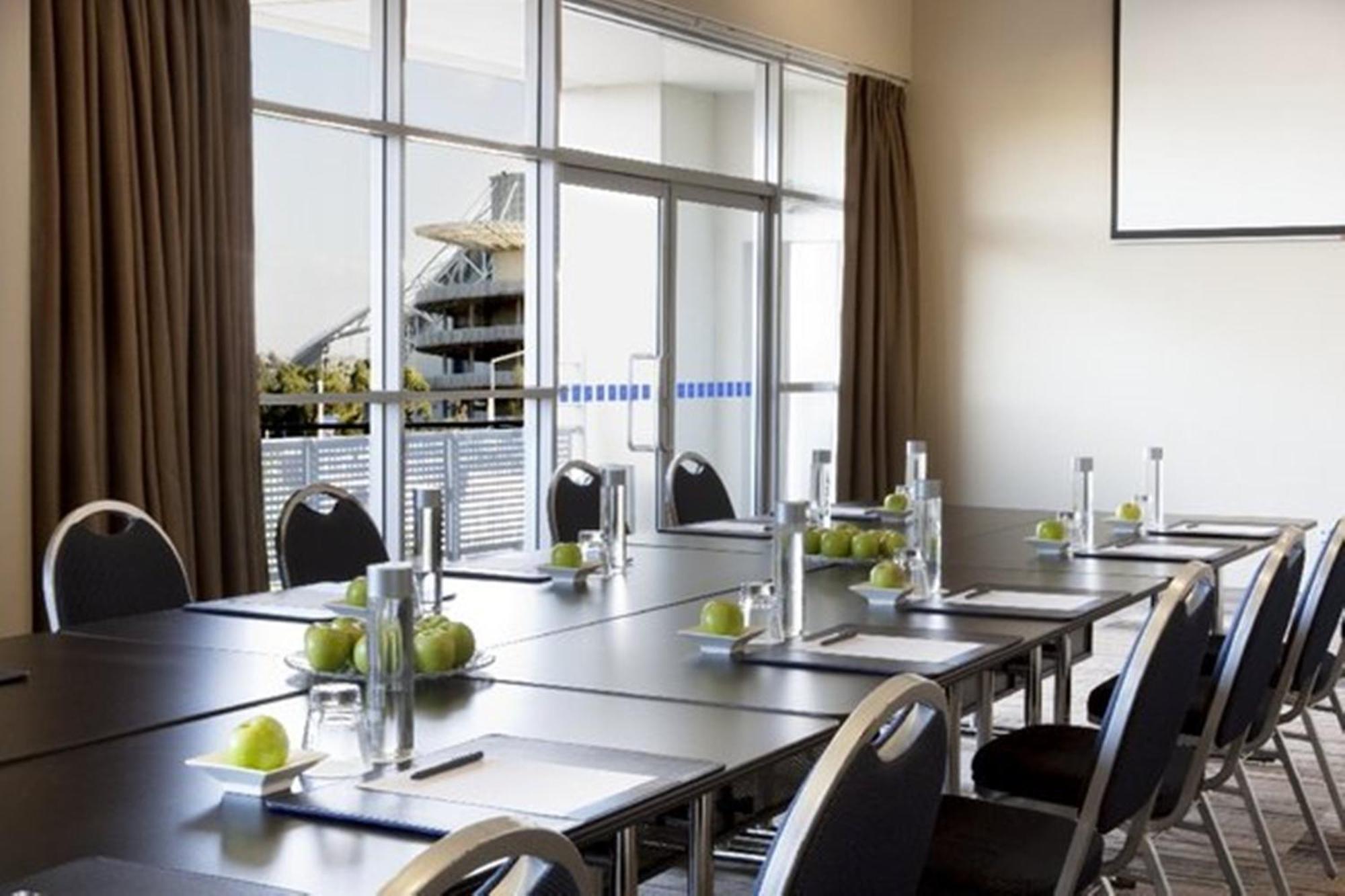 Novotel Olympic Park 4*