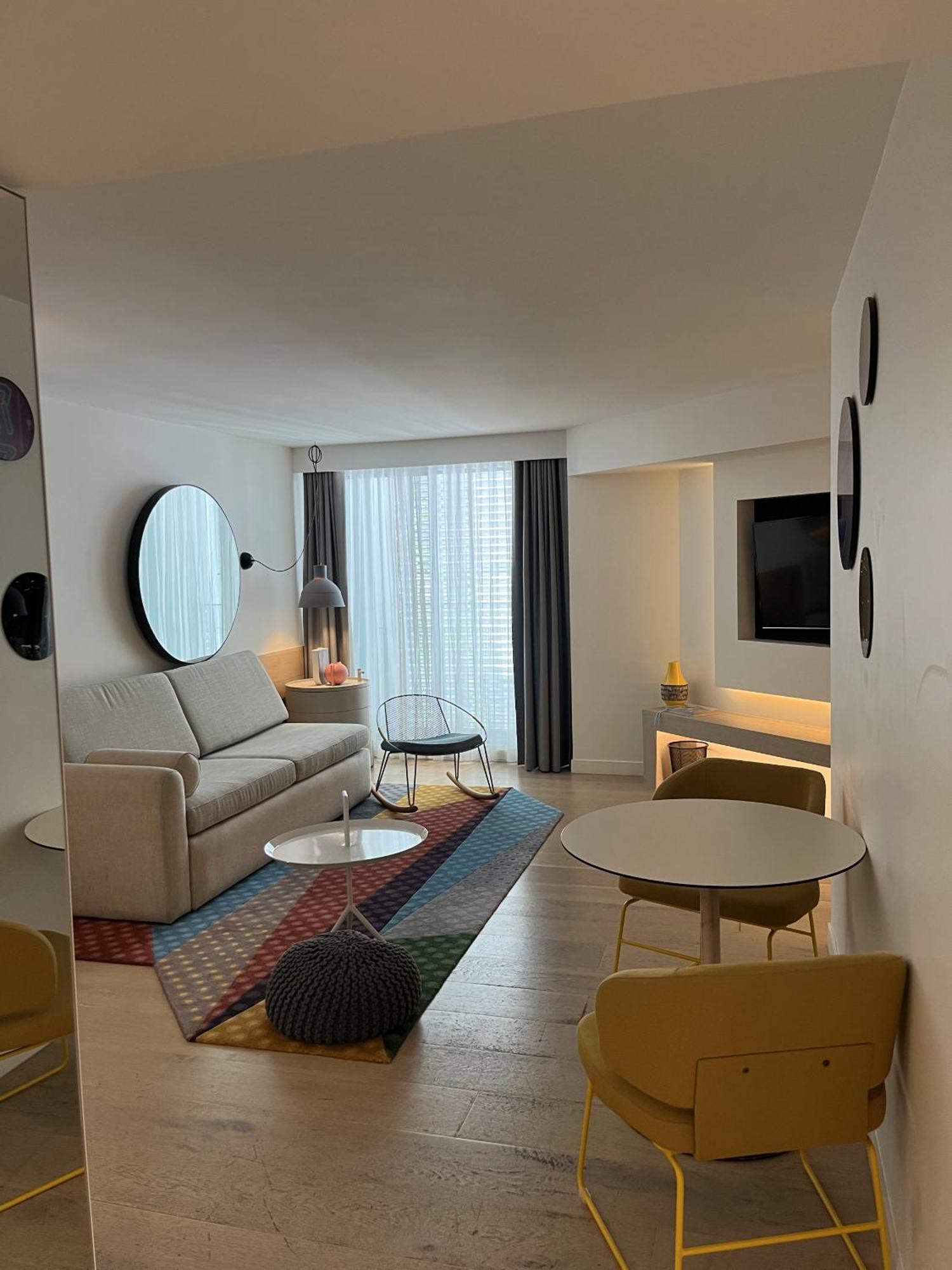 Miss Baker's Boutique Bondi Aparthotel