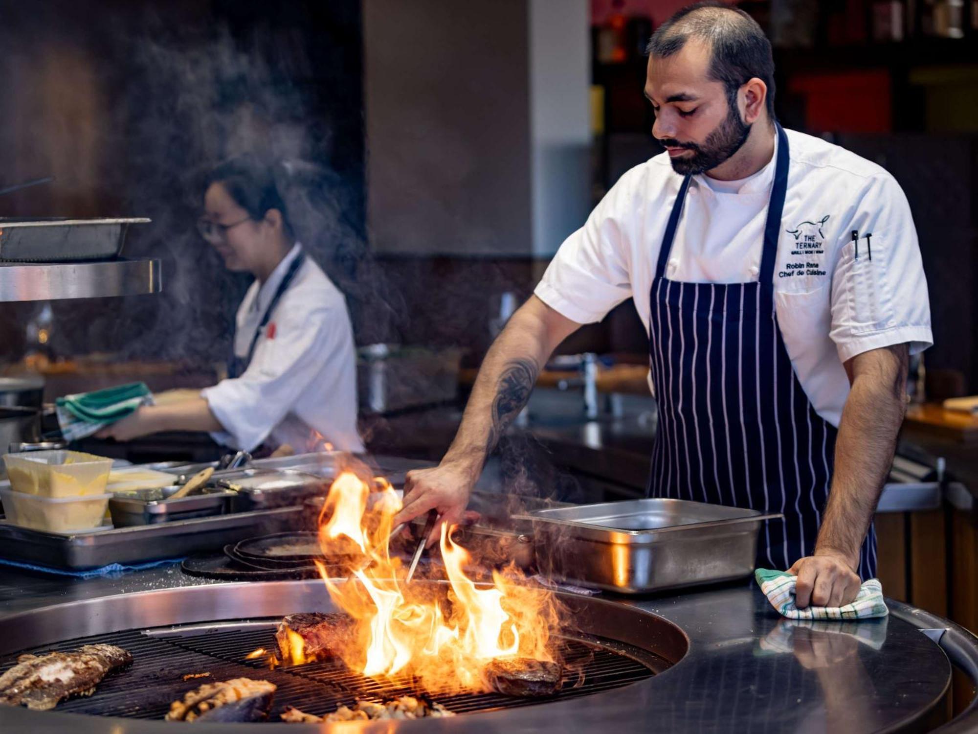 Hotel Novotel Darling Harbour 4*