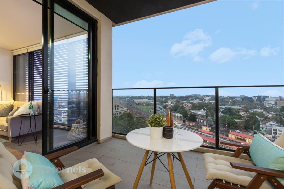 Redfern One Bedroom With Views Apartment