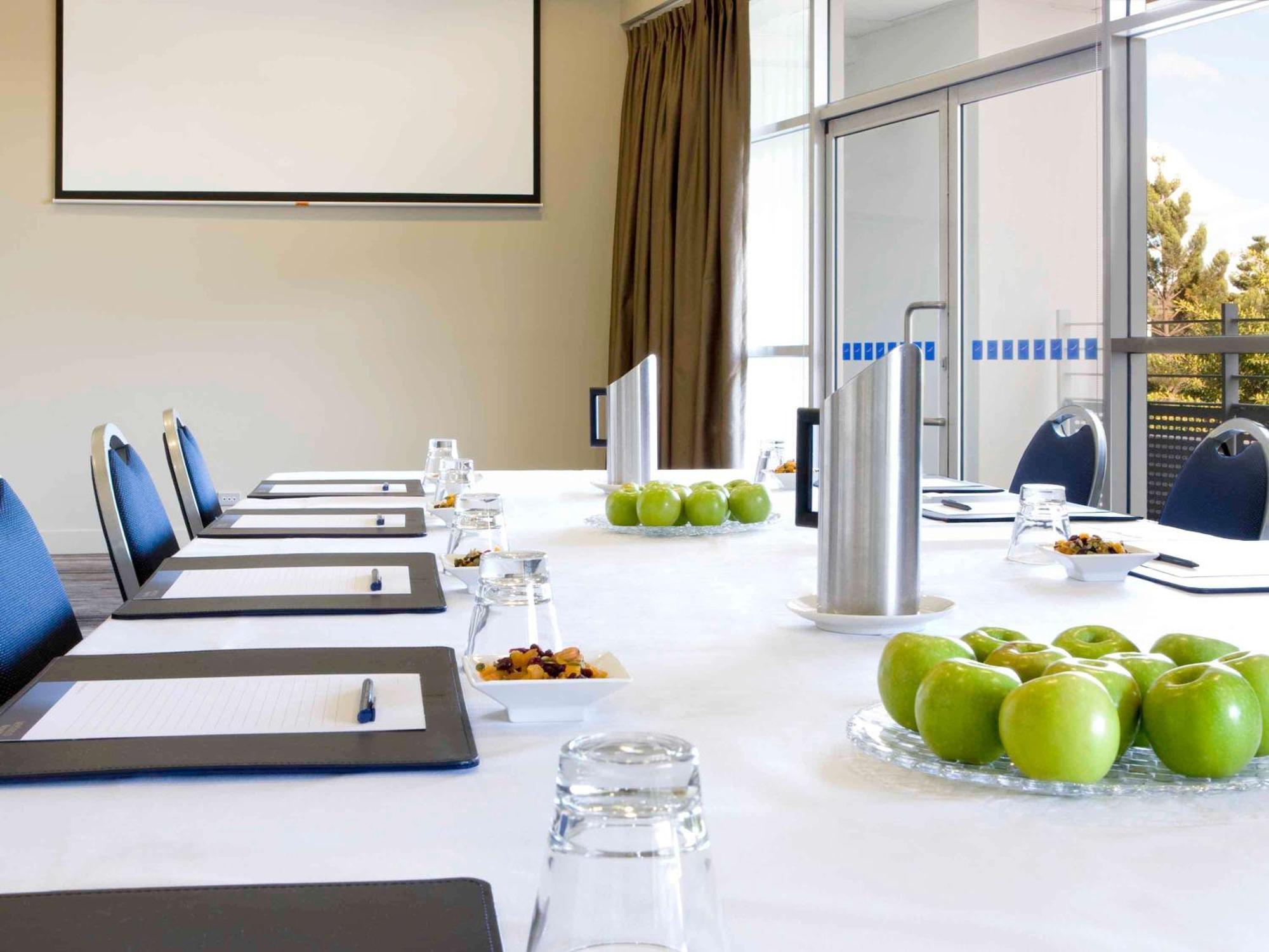 Novotel Olympic Park 4*