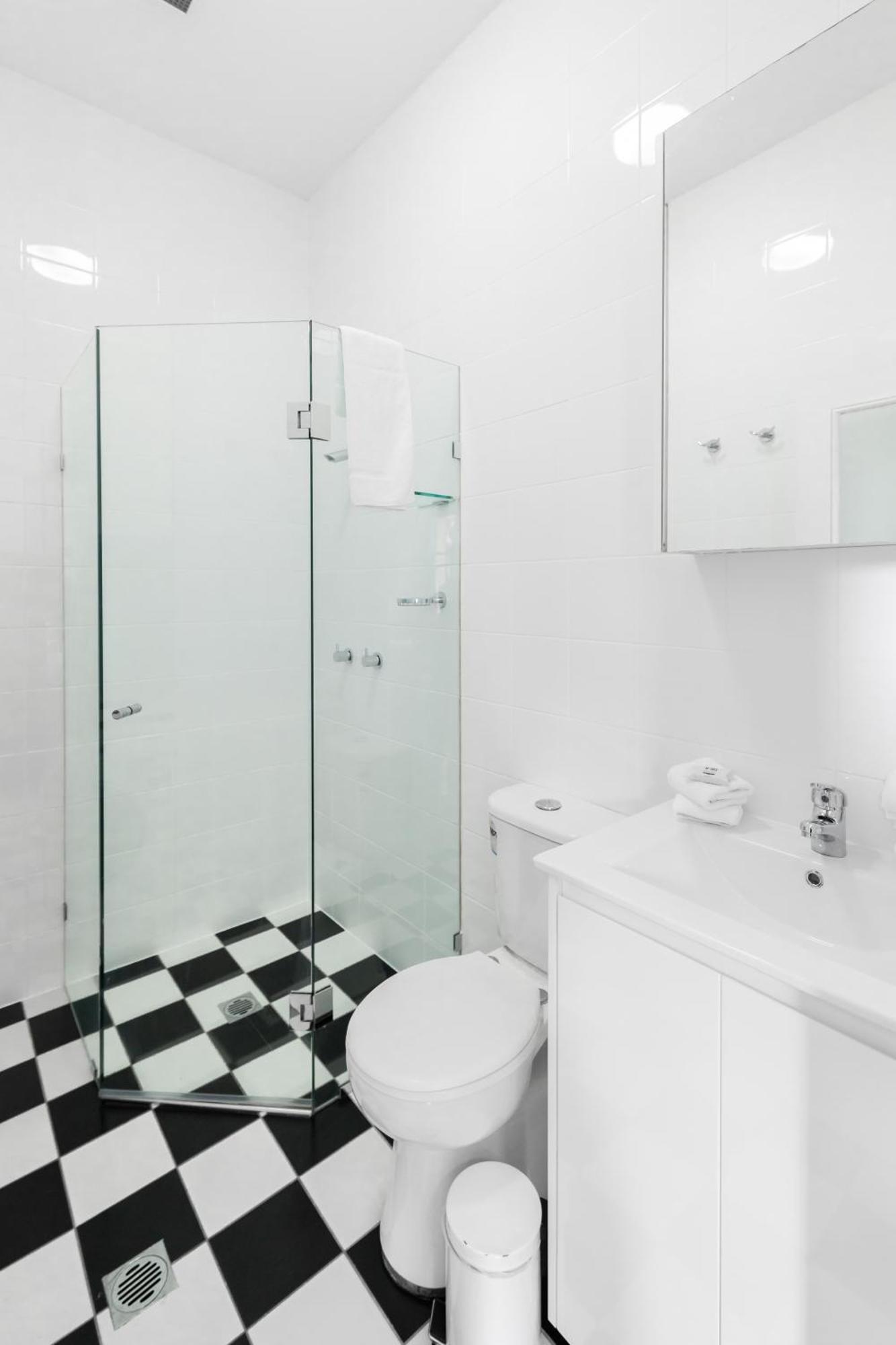 Cosy Nook In Inner-city Victorian Mansion Sydney