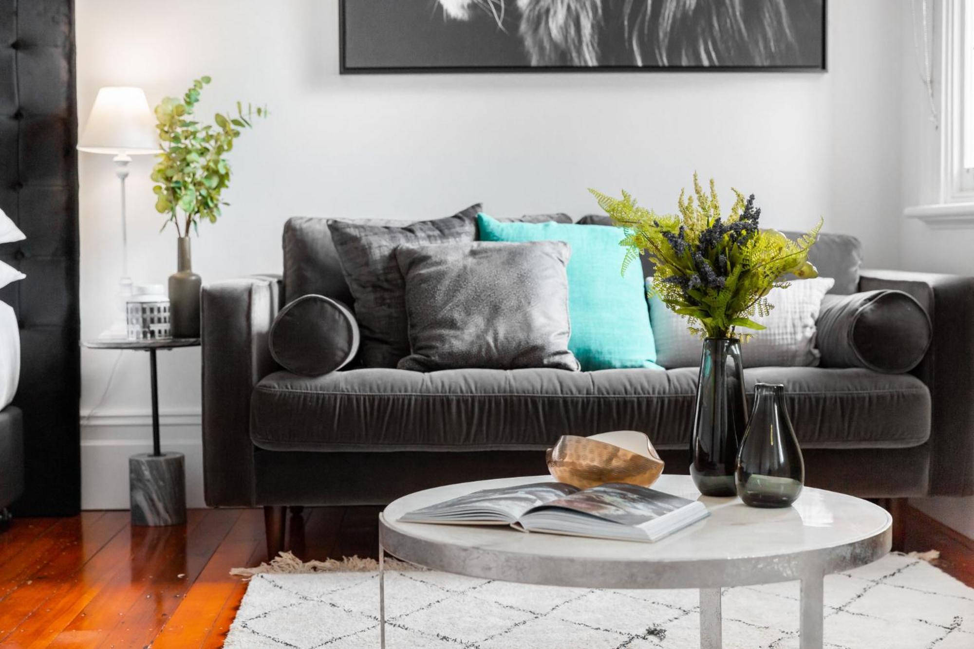 Cosy Nook In Inner-city Victorian Mansion *