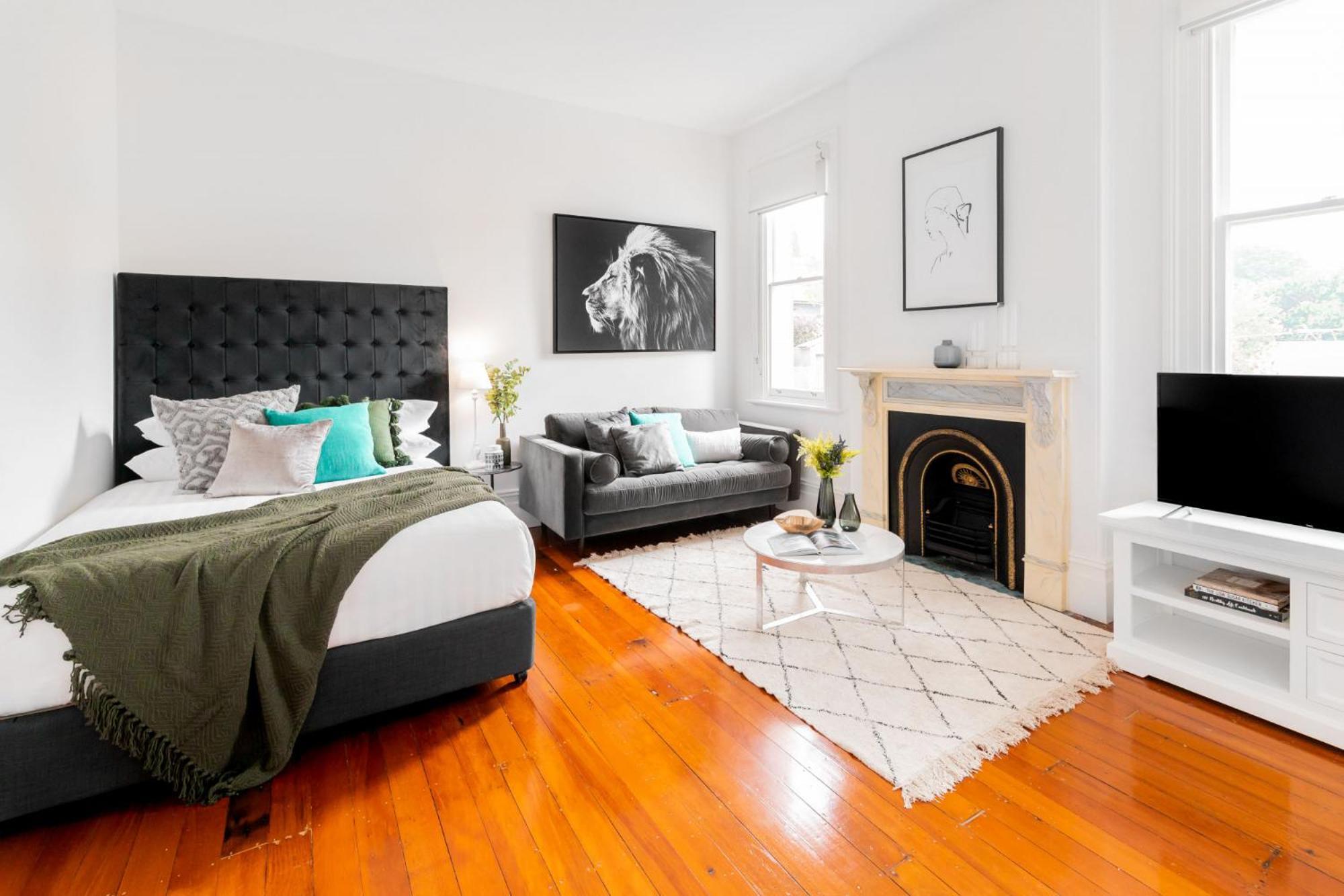 Cosy Nook In Inner-city Victorian Mansion Sydney
